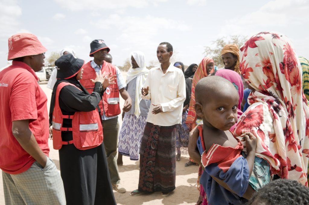 Kenya Red Cross Society is working in the host community in and arround Dadab. Photo by: Olav A Saltbones  